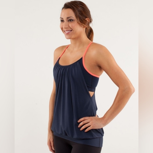 Lululemon tank Sz 4 - Picture 1 of 6